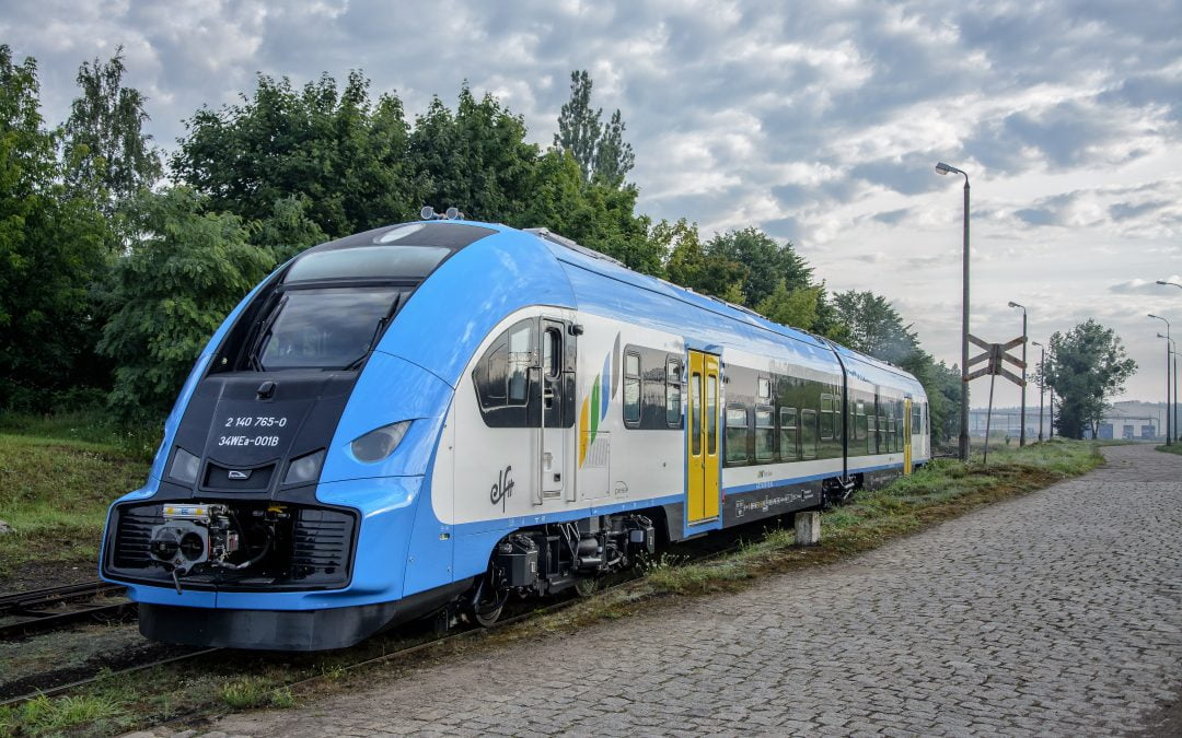 Obywatele Ukrainy mogą nieodpłatnie korzystać z przejazdów pociągami Kolei Śląskich